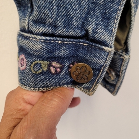 Disney Store Vintage Winnie The Pooh Denim Corduroy Collar Jacket Size S - Picture 11 of 16